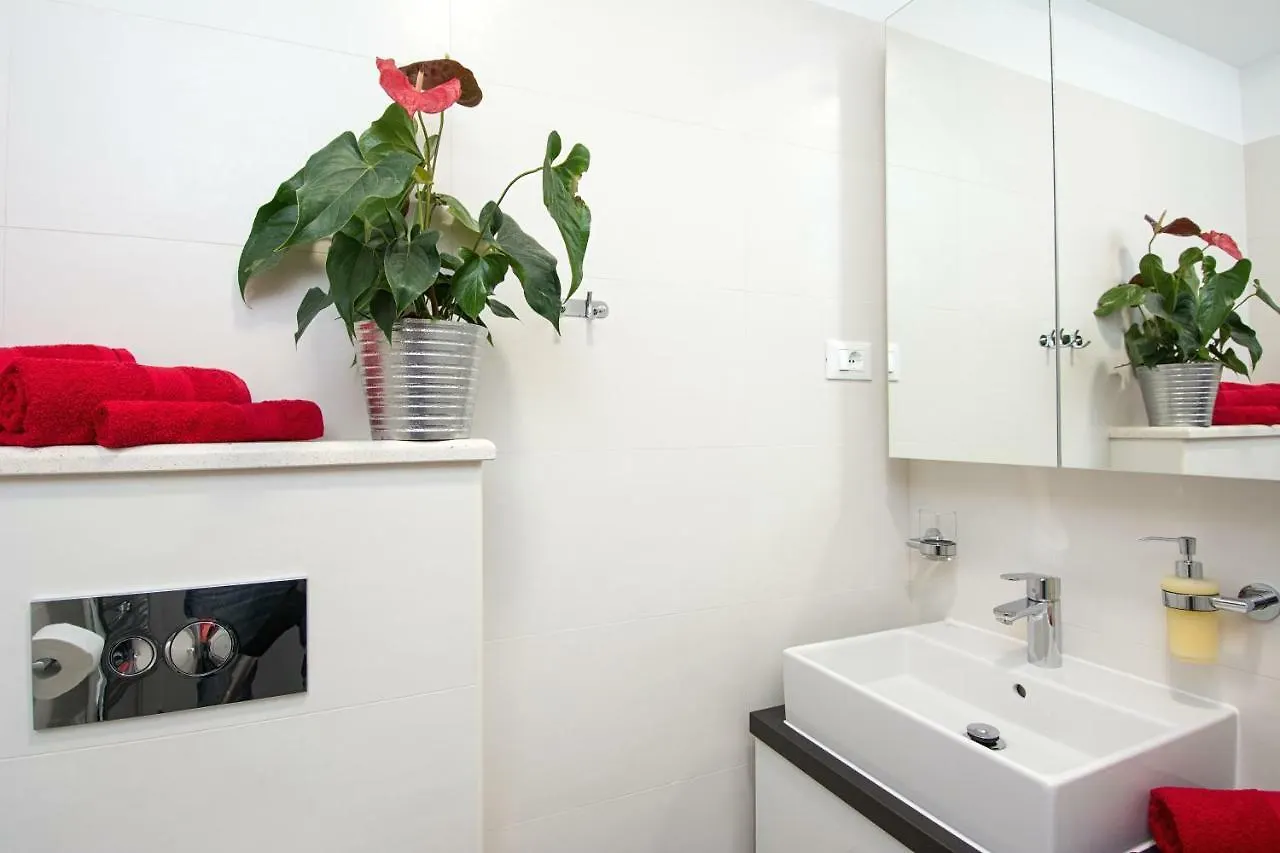 Apartments And Studio Giovanni 2 Trogir