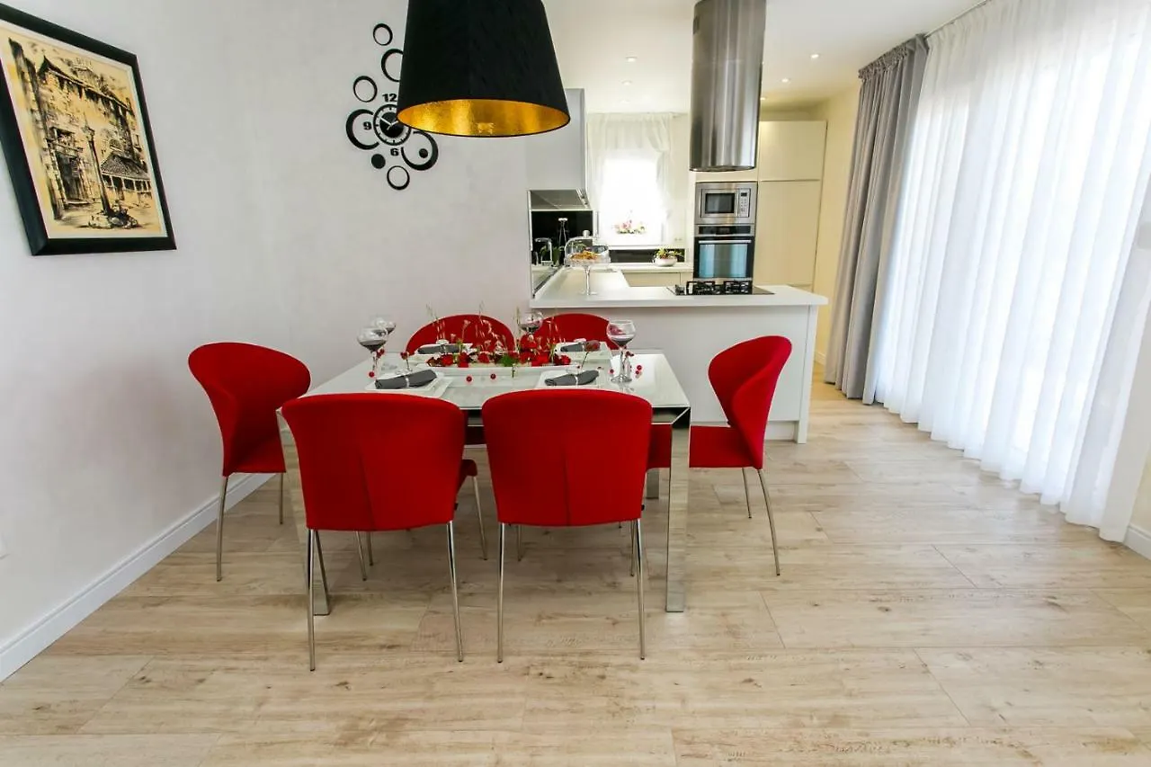 Apartments And Studio Giovanni 2 Trogir