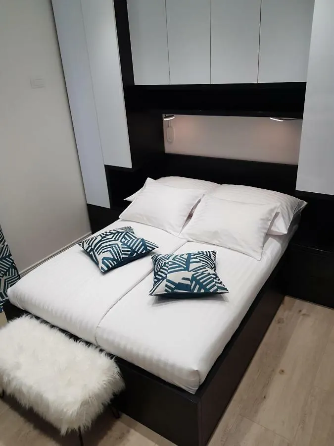 Apartments And Studio Giovanni 2 Trogir